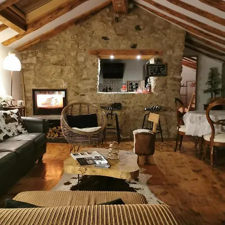 Hotel La Petite Chapelle à Font-Romeu-Odeillo-Via Extérieur photo